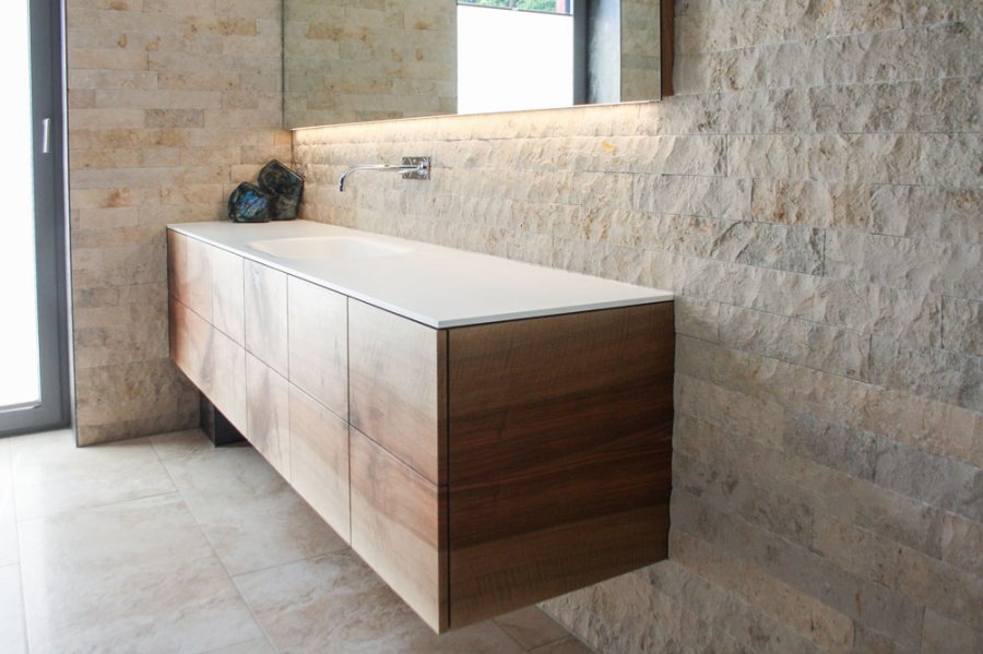 Waschtisch mit Mineralwerkstoff Waschbecken